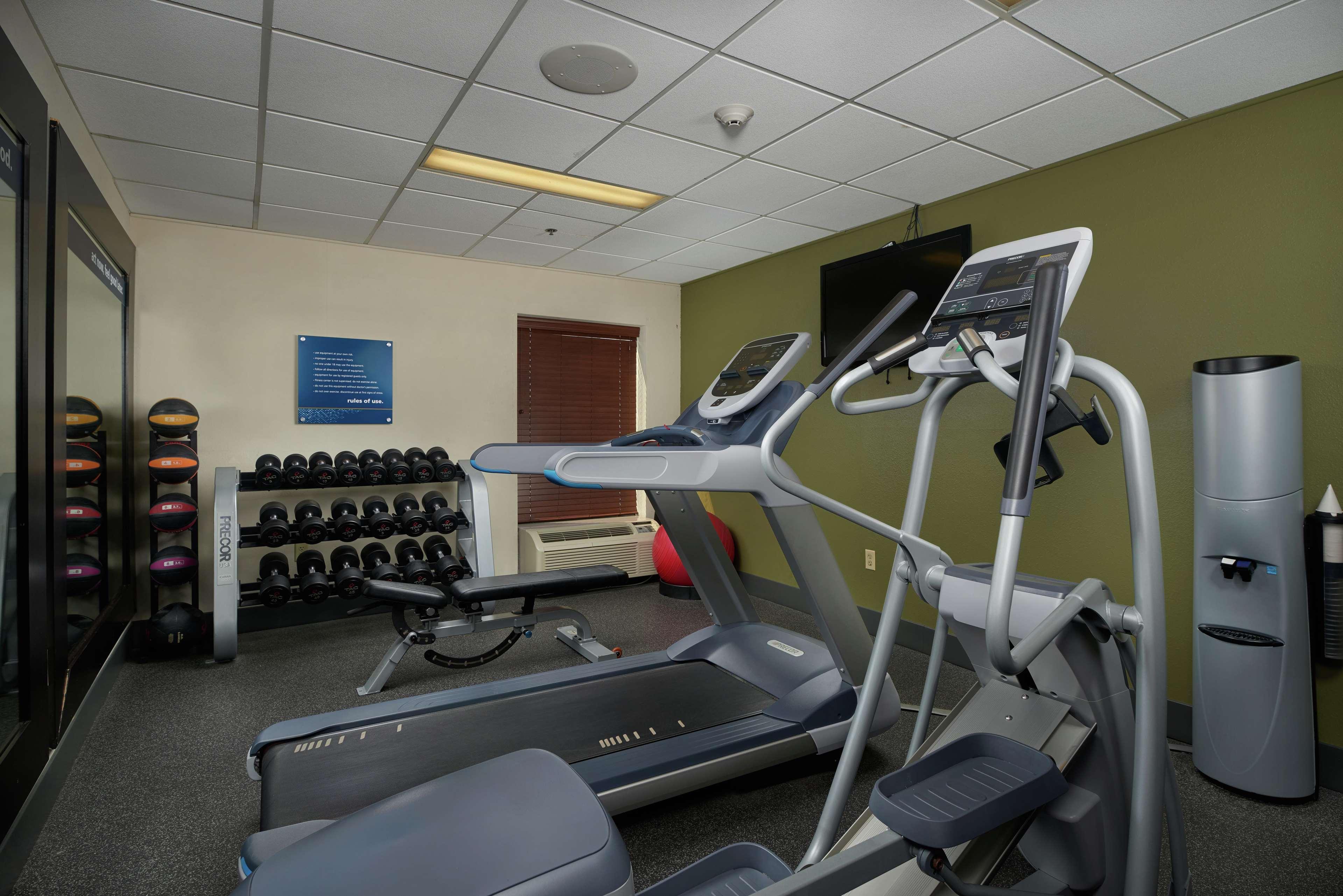 Hampton Inn Hanover Bagian luar foto