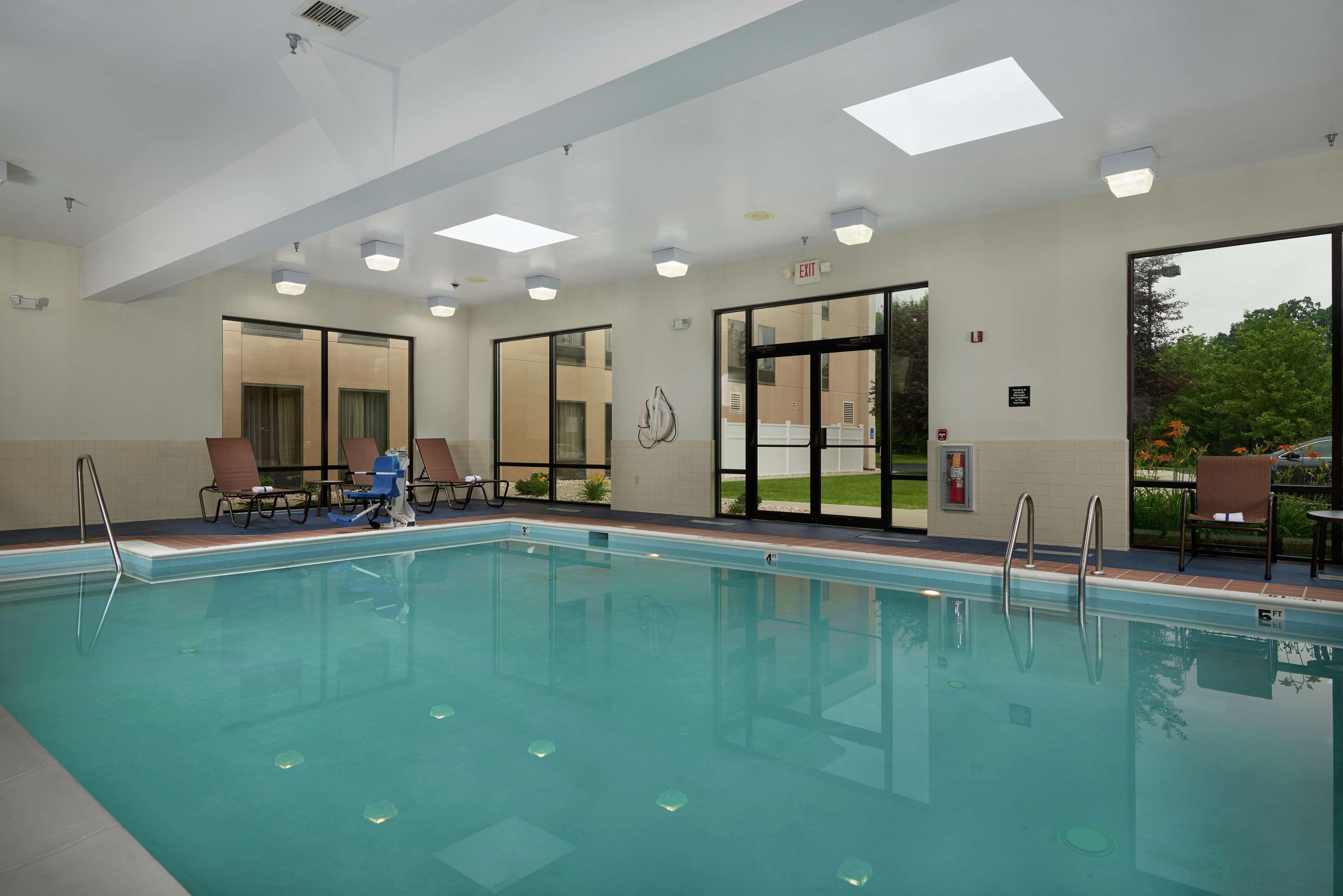 Hampton Inn Hanover Bagian luar foto