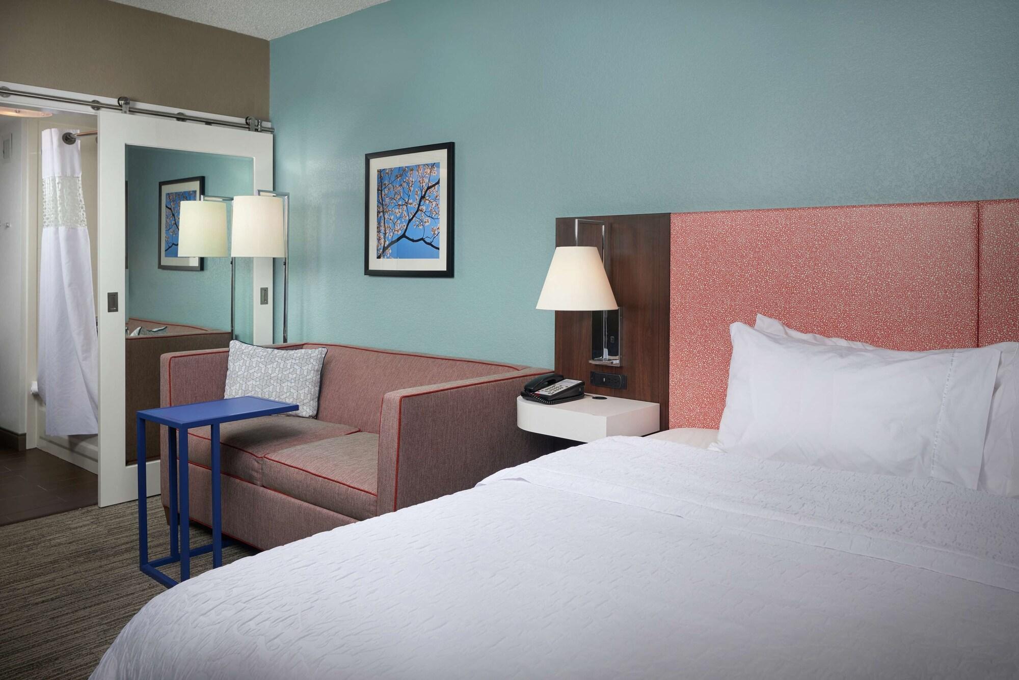 Hampton Inn Hanover Bagian luar foto