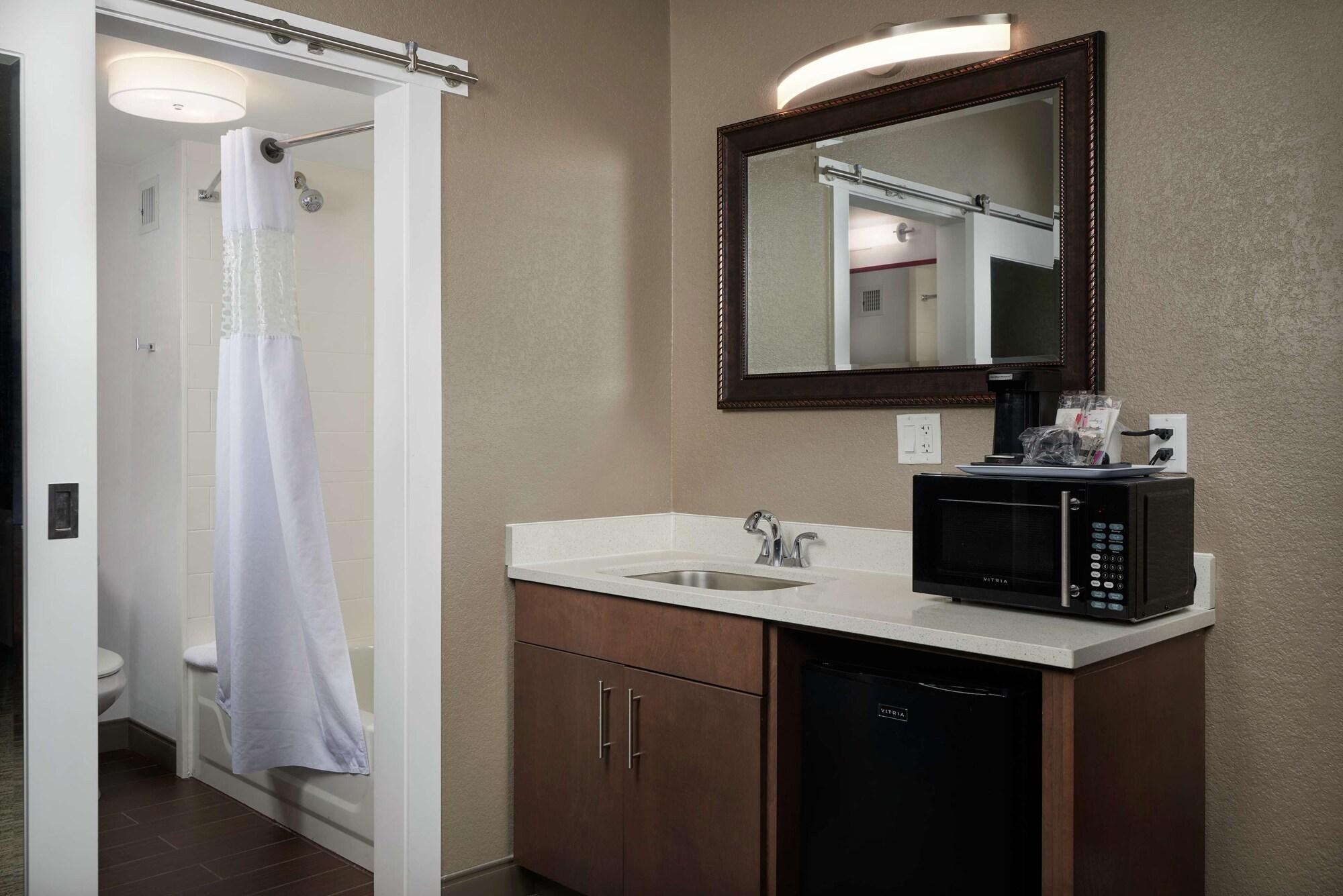 Hampton Inn Hanover Bagian luar foto