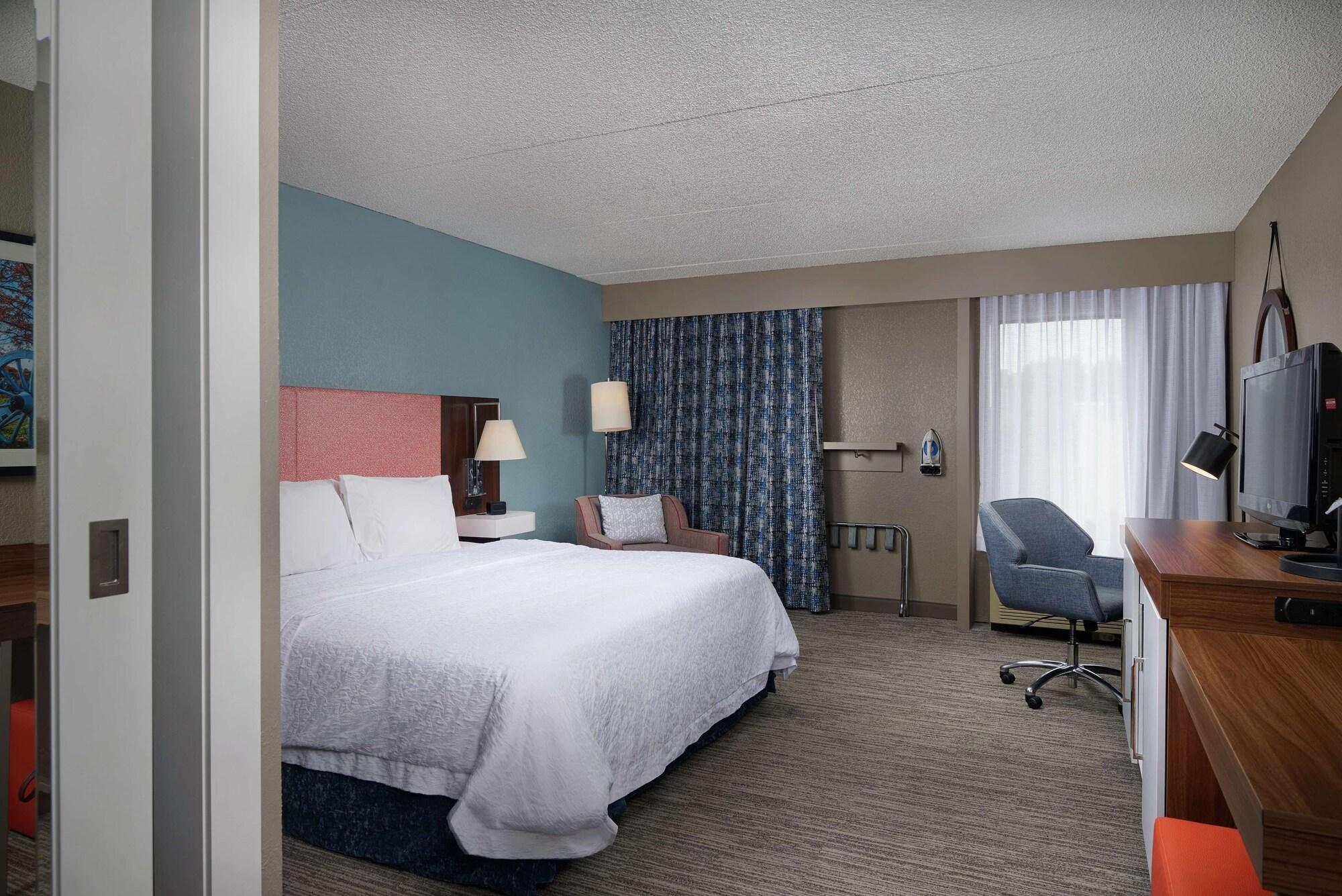 Hampton Inn Hanover Bagian luar foto