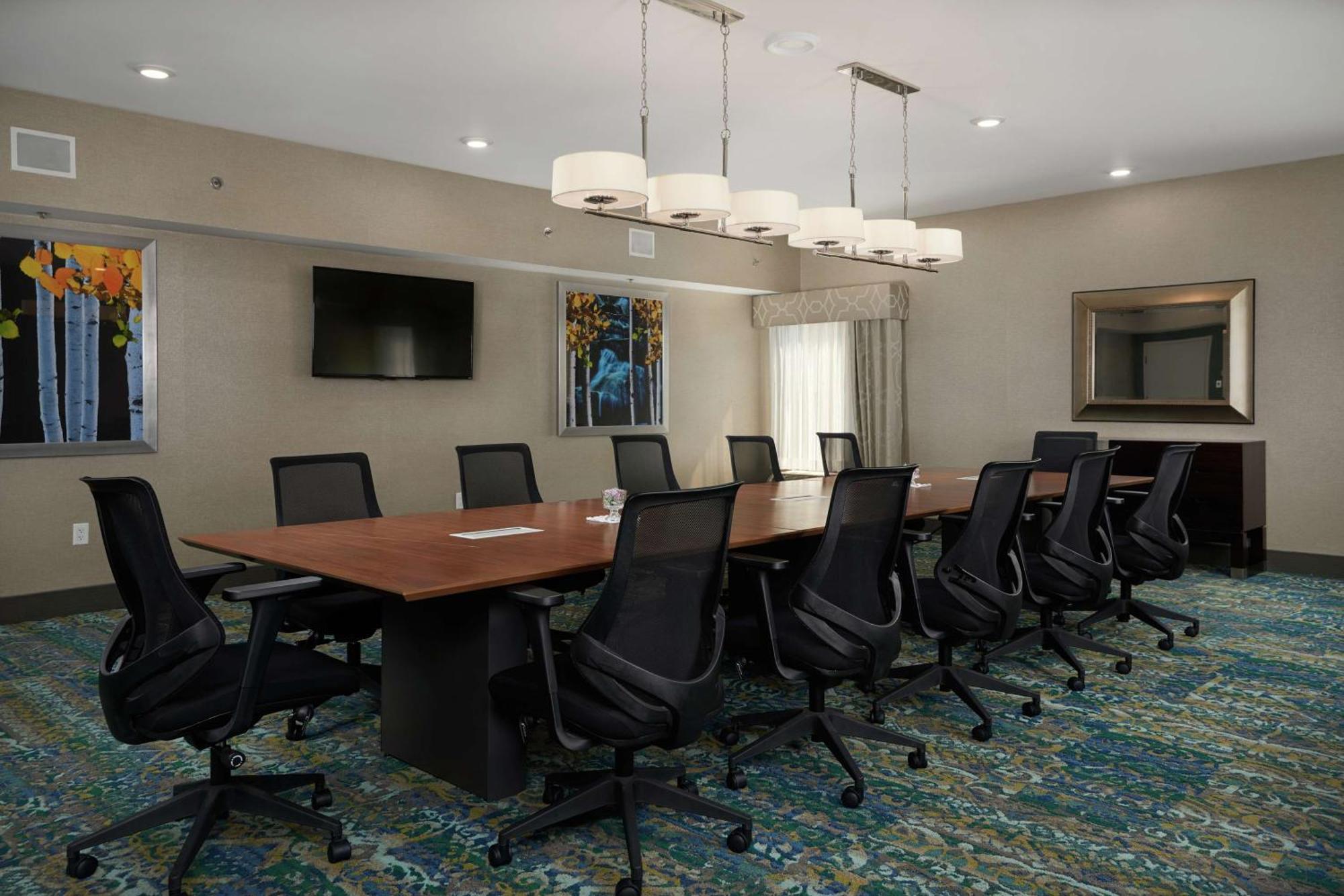 Hampton Inn Hanover Bagian luar foto