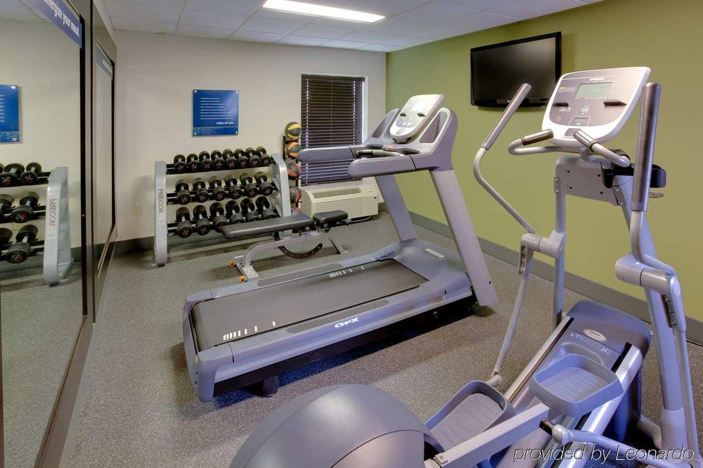 Hampton Inn Hanover Bagian luar foto
